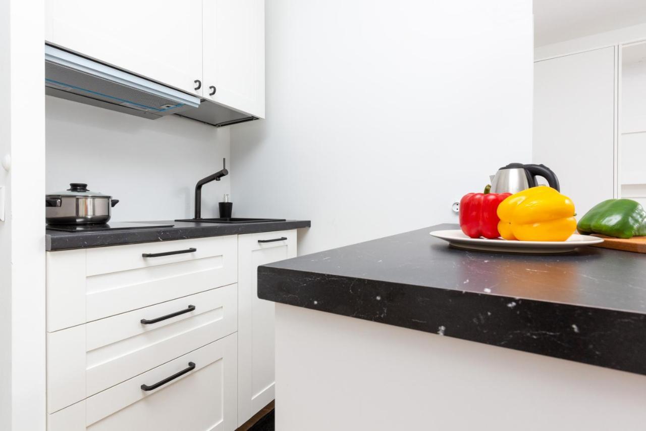Studio Apartment Ochota Siemienskiego By Noclegi Renters Warschau Exterior foto